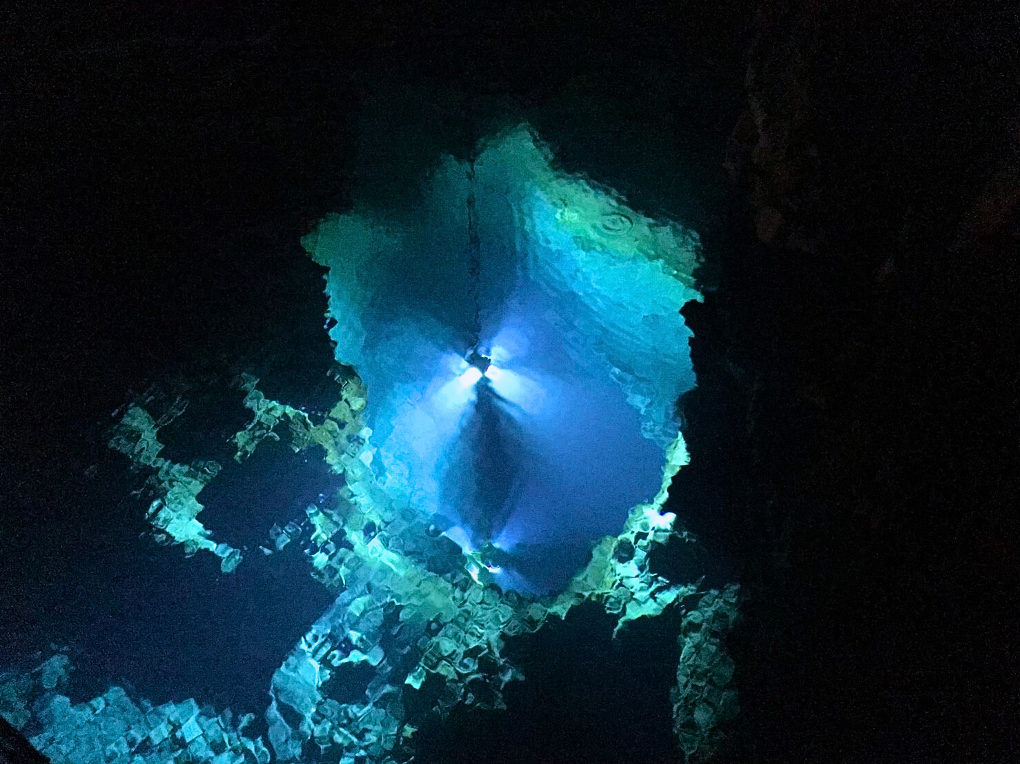 第3地底湖